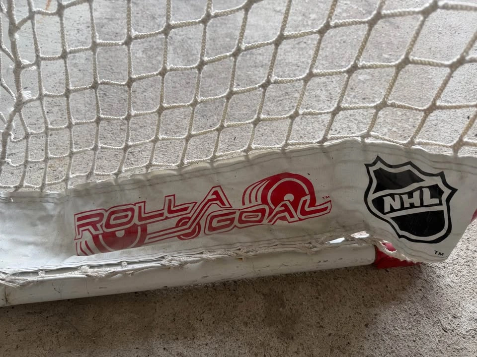 Franklin NHL Rolla-Goal Hockey Net - photo 2