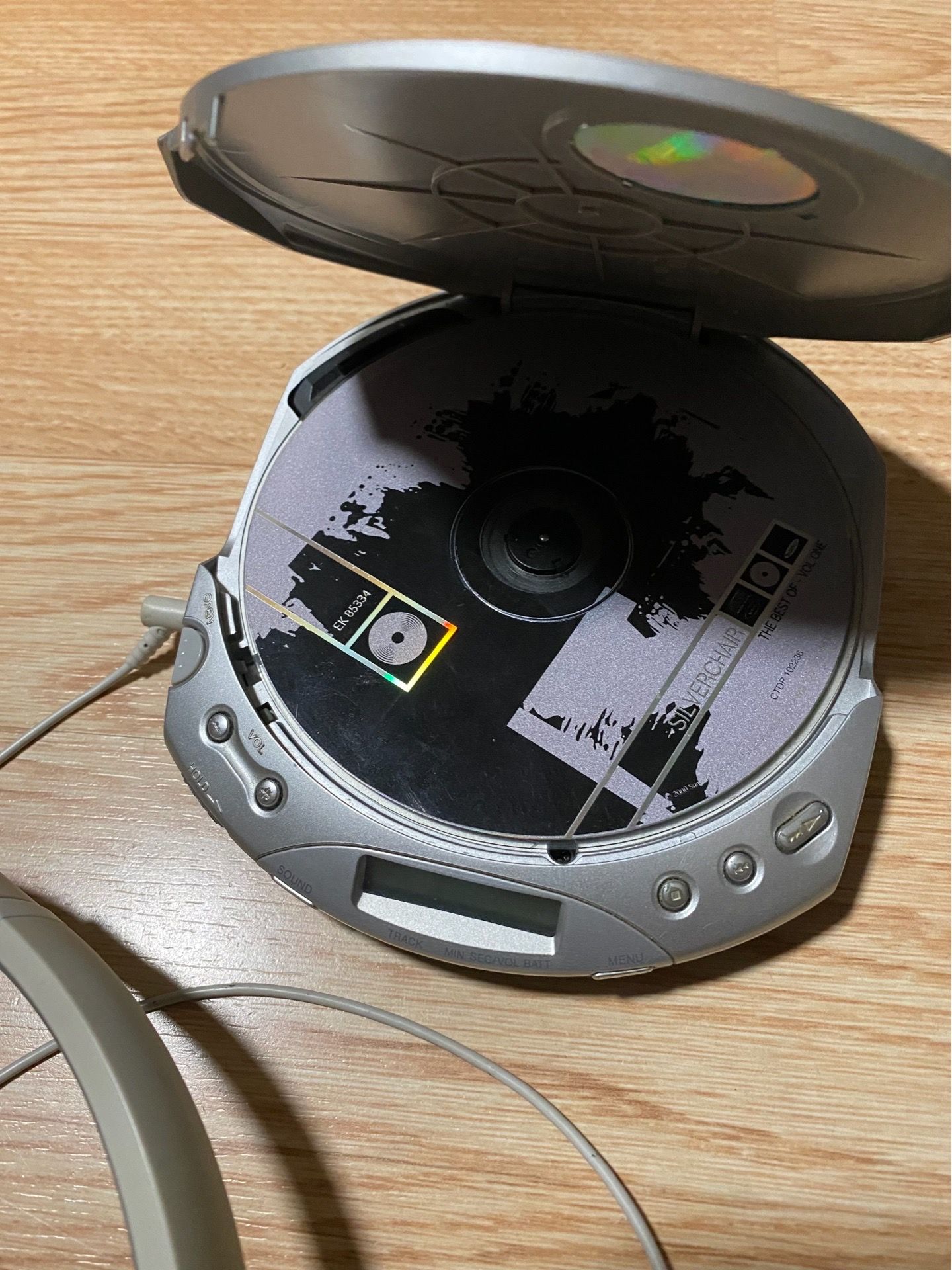 Sony Walkman D-E356CK Car Ready Portable CD Player - photo 2