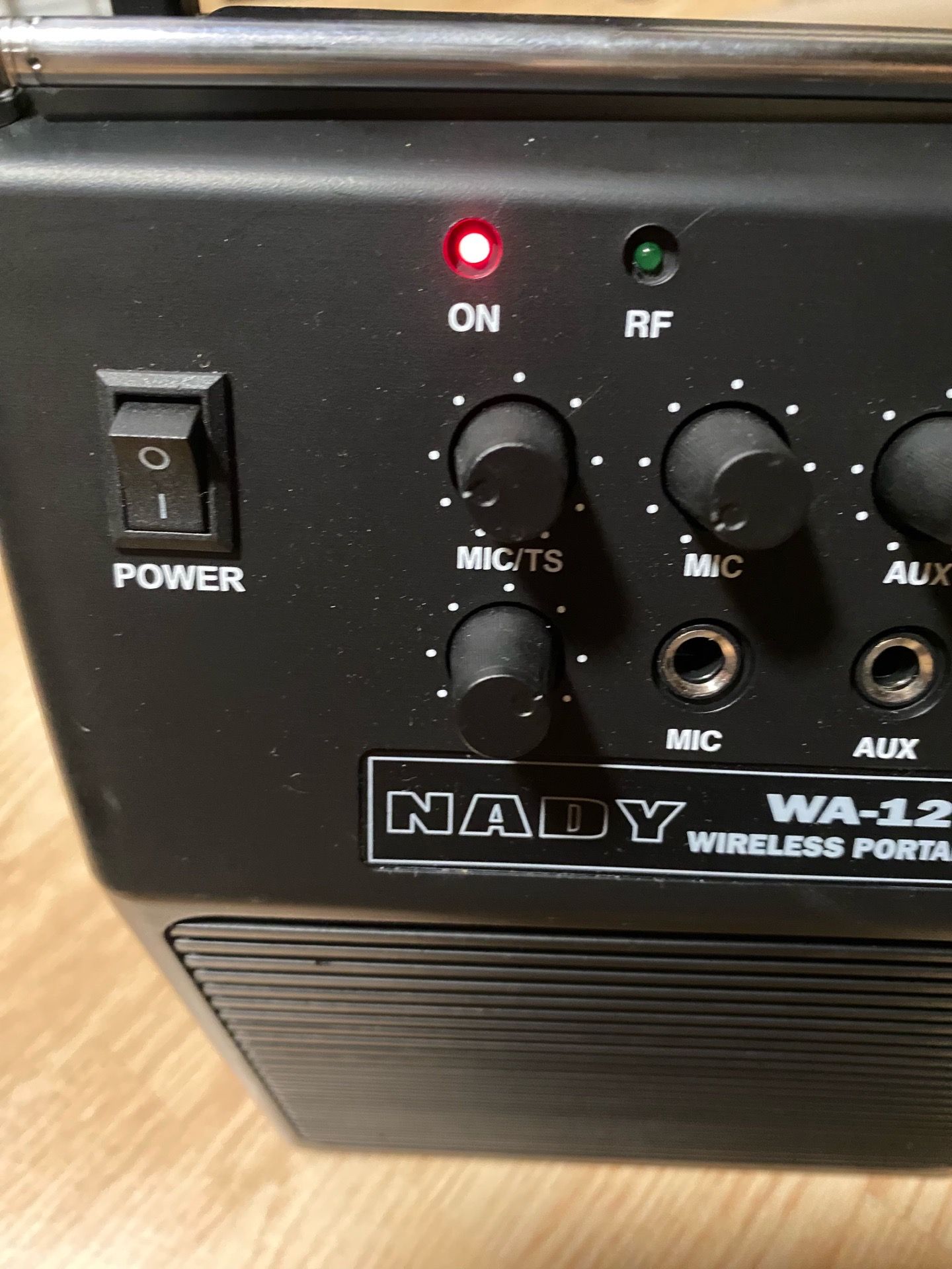 Nady WA-120 Portable Wireless PA System w/ wireless mic and wire - photo 3