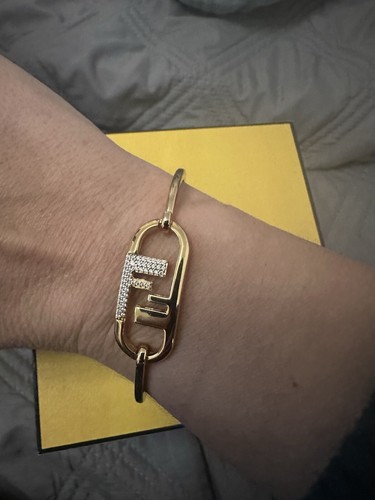 Brand New Fendi Bracelet With Original Box. Size M. Retail $510 - photo 3