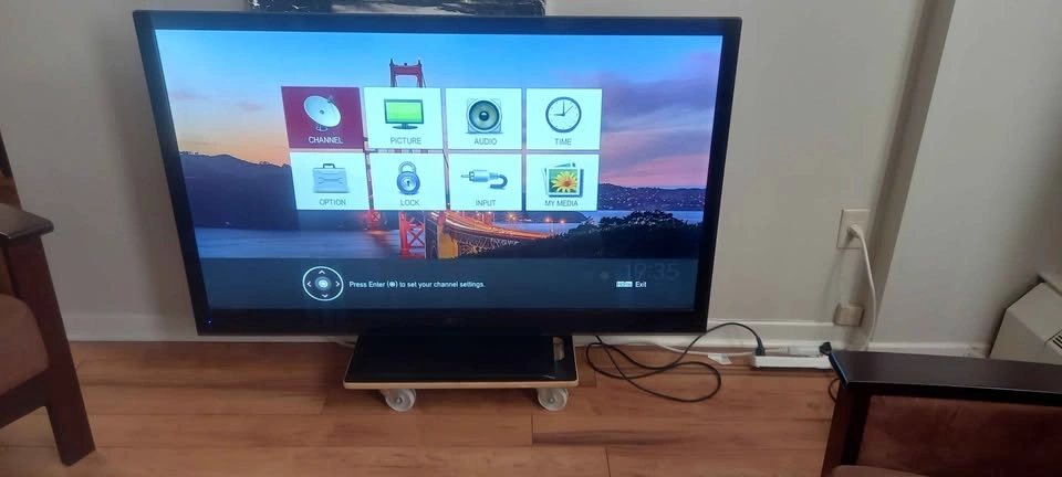 LG 55” LED TV with free Chromecast - photo 4