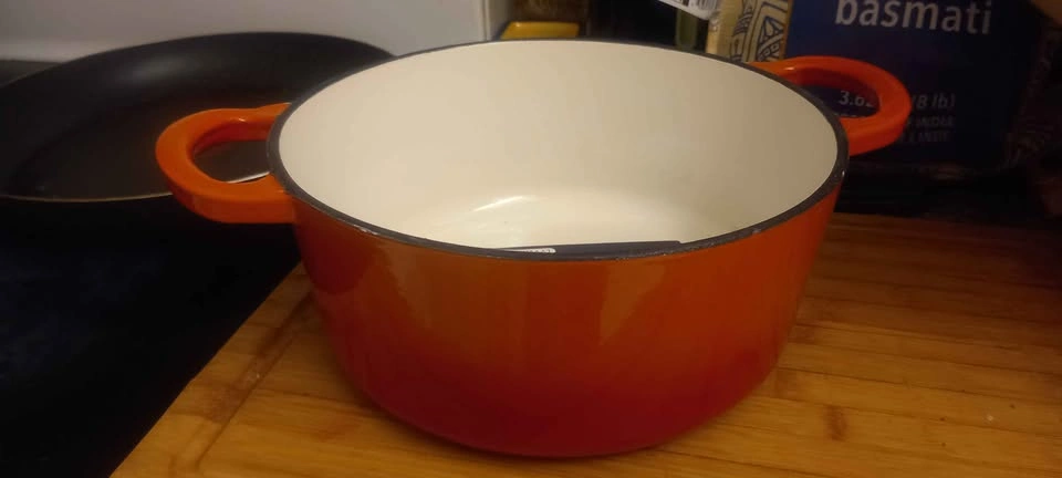 Cast iron Dutch Oven 3 Quart - photo 4