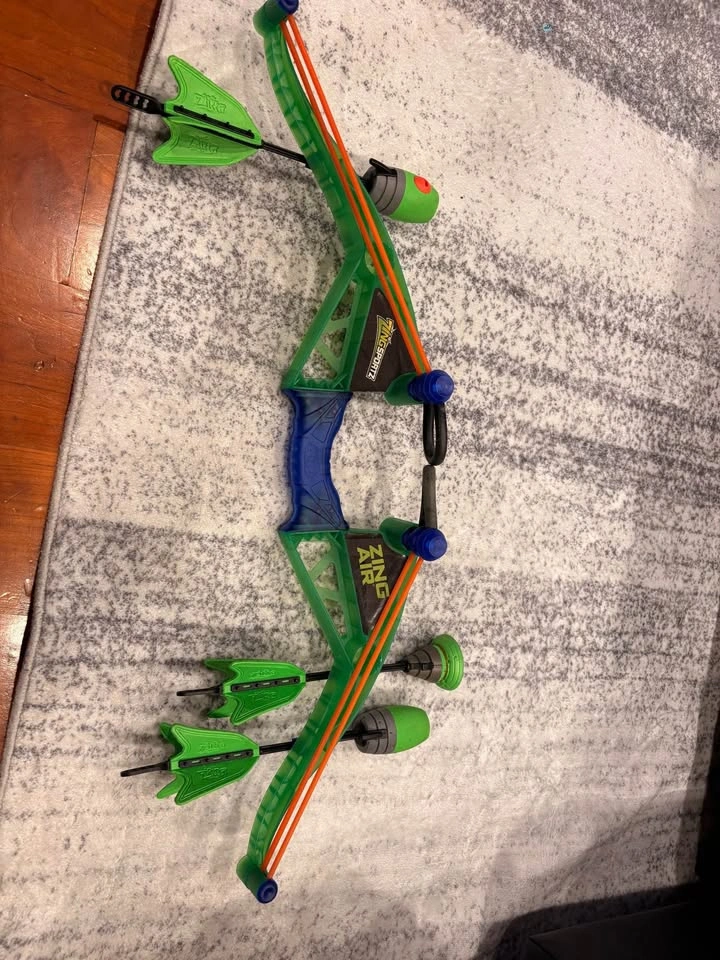 Nerf Mega Lightning Bow and Zing Air Storm Z-Tek Bow Set - photo 2