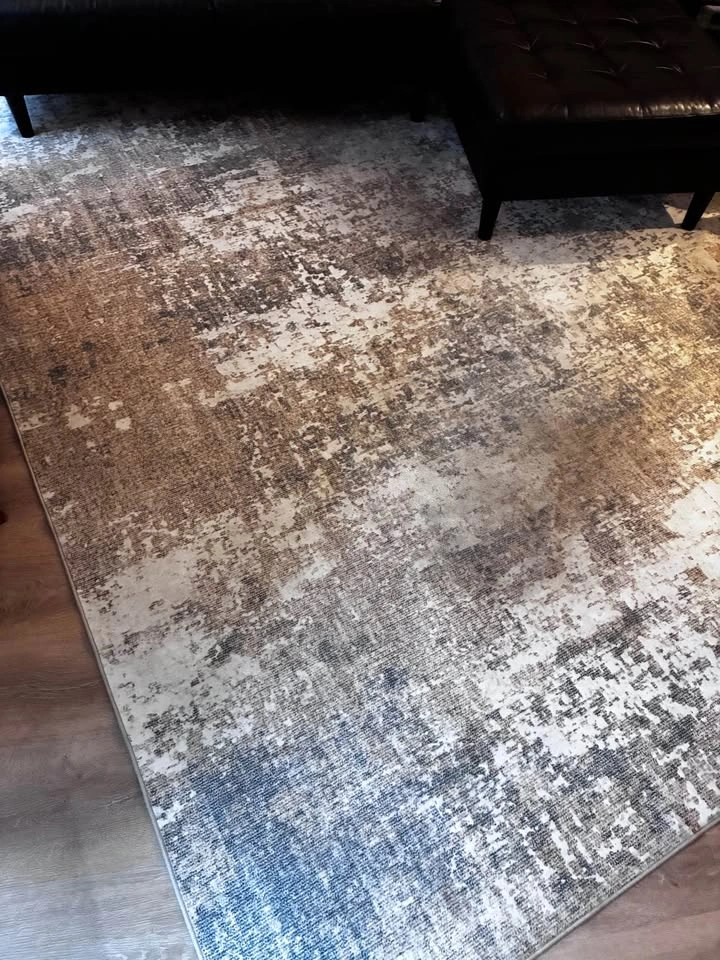 8’ x 10’ washable non-slip area rug - photo 2