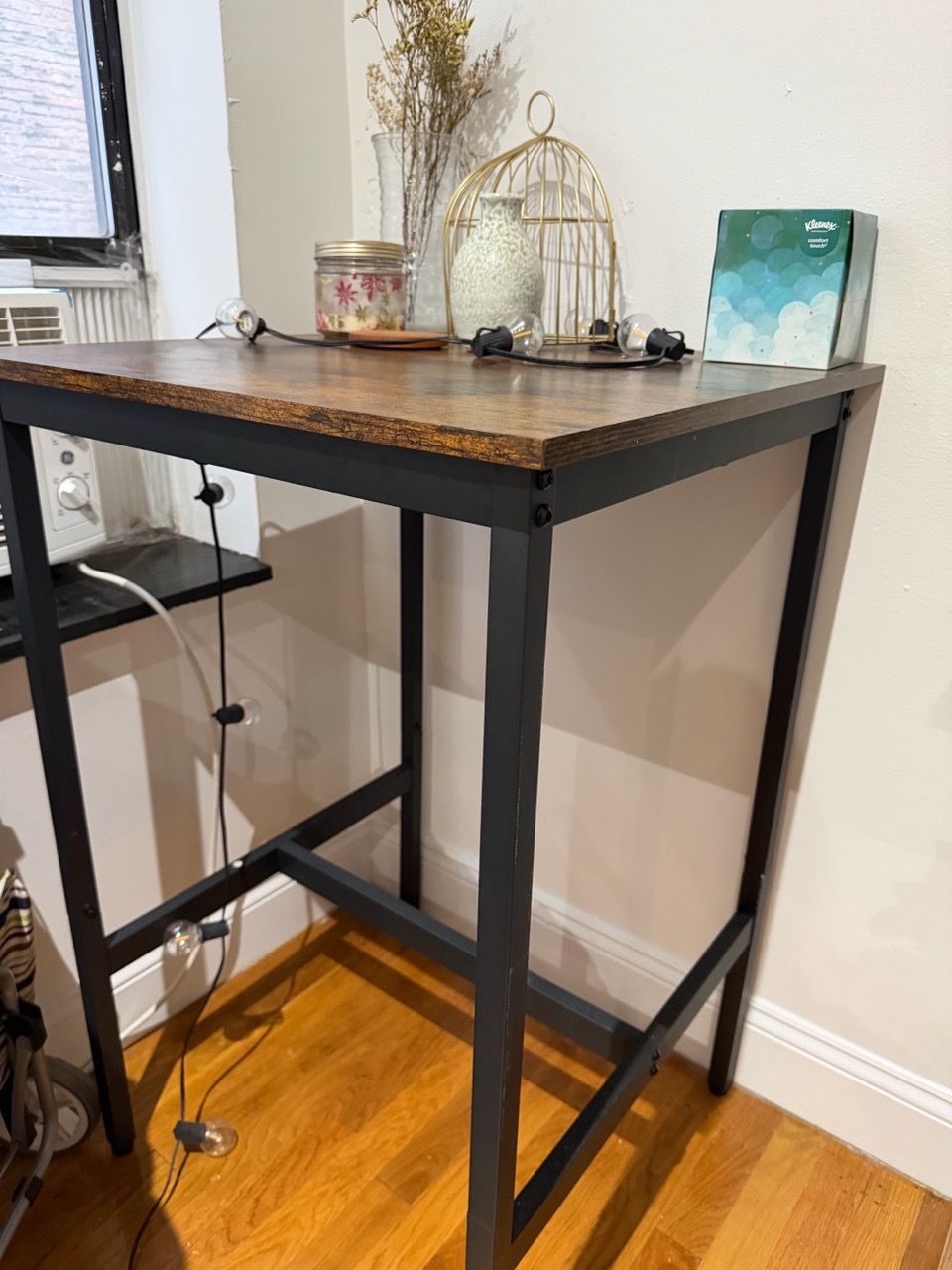 Bar Table - photo 2