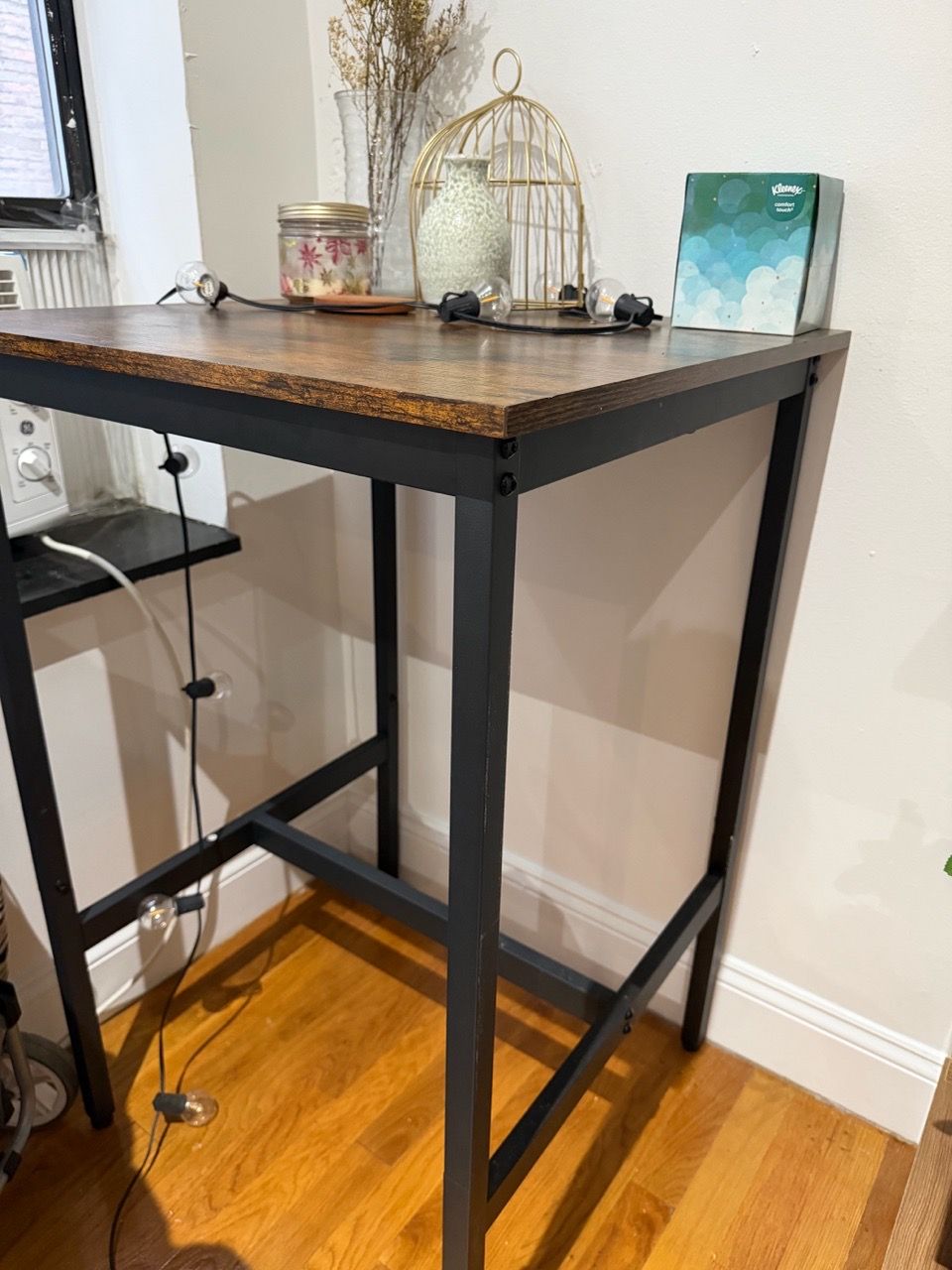 Bar Table - photo 3
