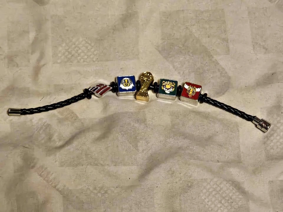 Fifa magnetic metal charm bracelet