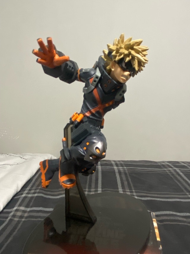 Katsuki Bakugo world’s mission figure and plush - photo 5