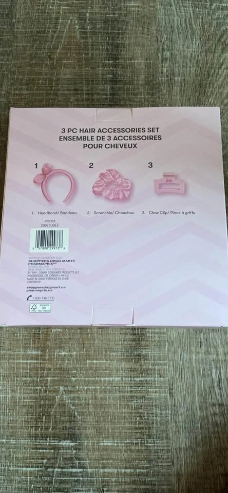 Barbie x Quo Beauty 3 PC Hair Accessories Set - photo 2