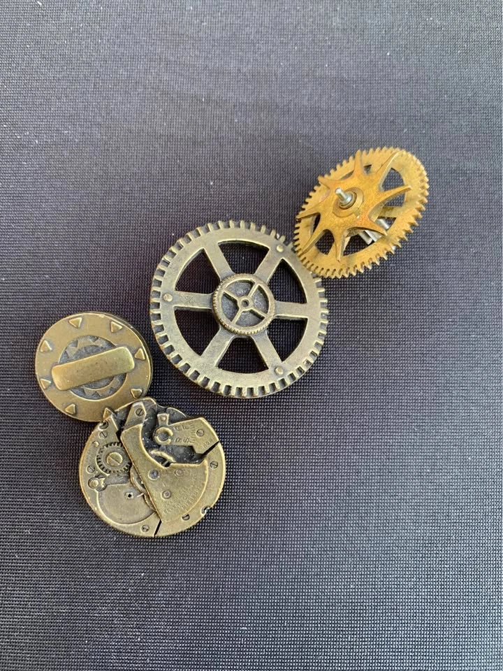 Steampunk costume jewellery collection - photo 5