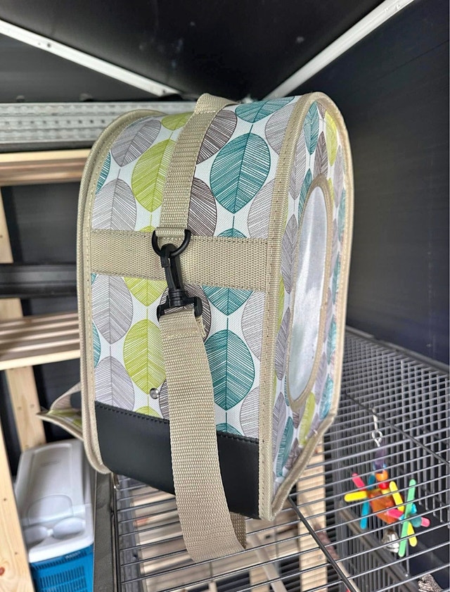 Bird travel bag
