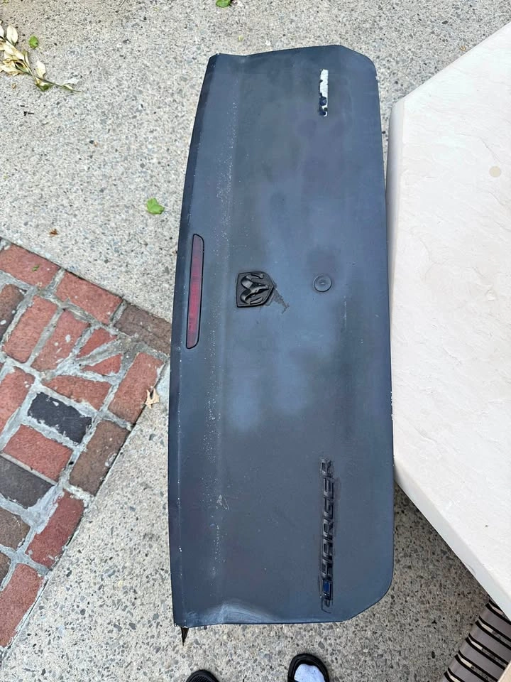 2006-2010 Dodge Charger Trunk Lid