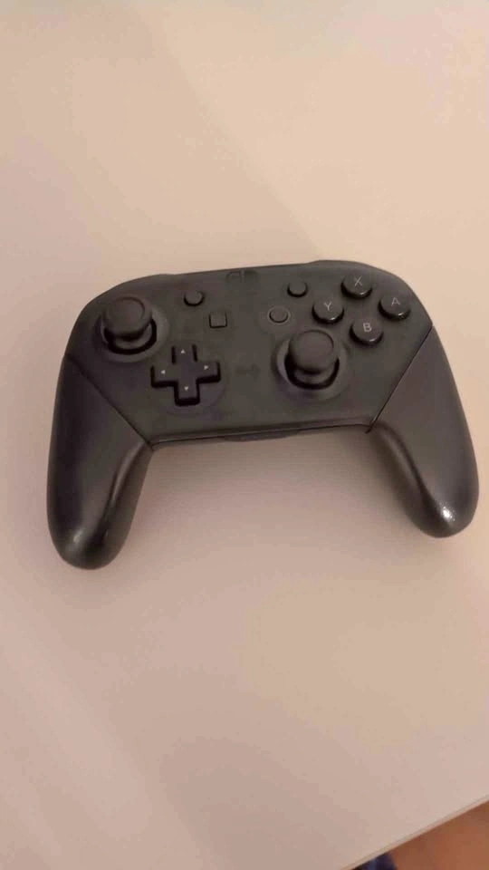 Official Nintendo Switch Pro Controller - OBO