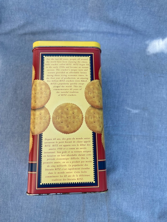 Christie's RITZ 60th Anniversary Tin - photo 3