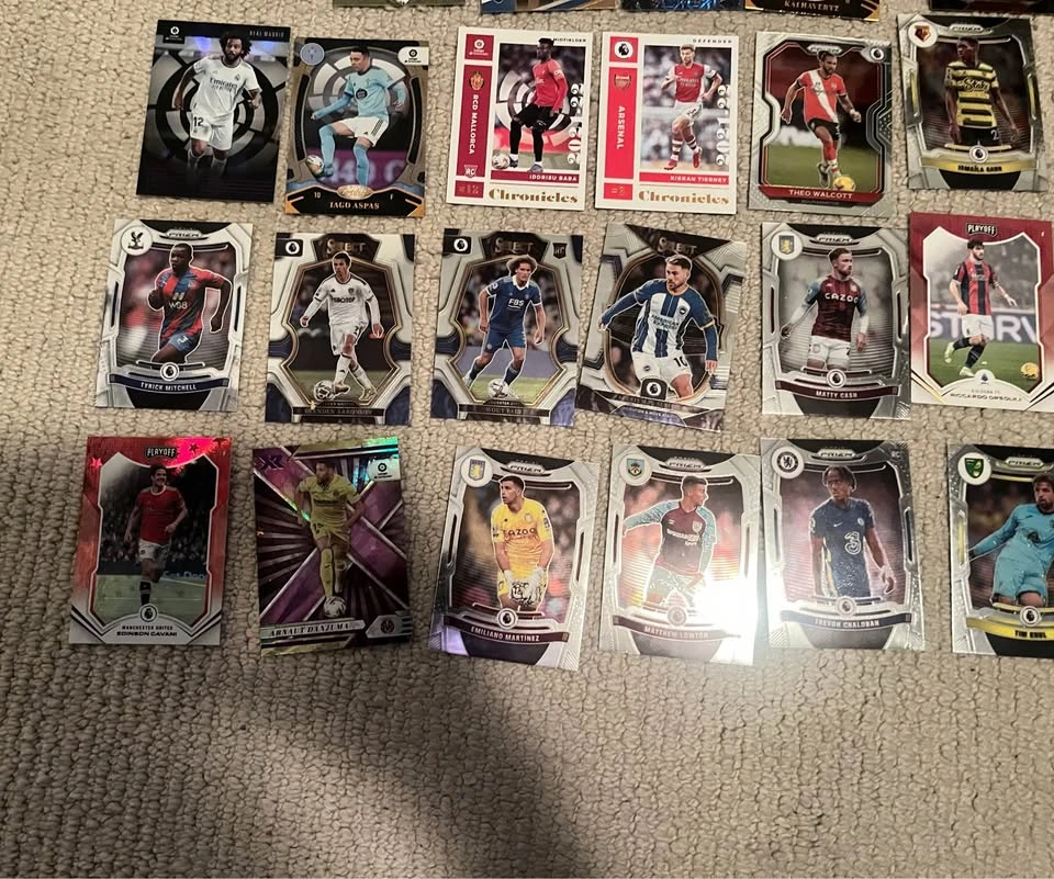 Panini Soccer Cards Lot - Prizm / Select / Refractors - photo 2