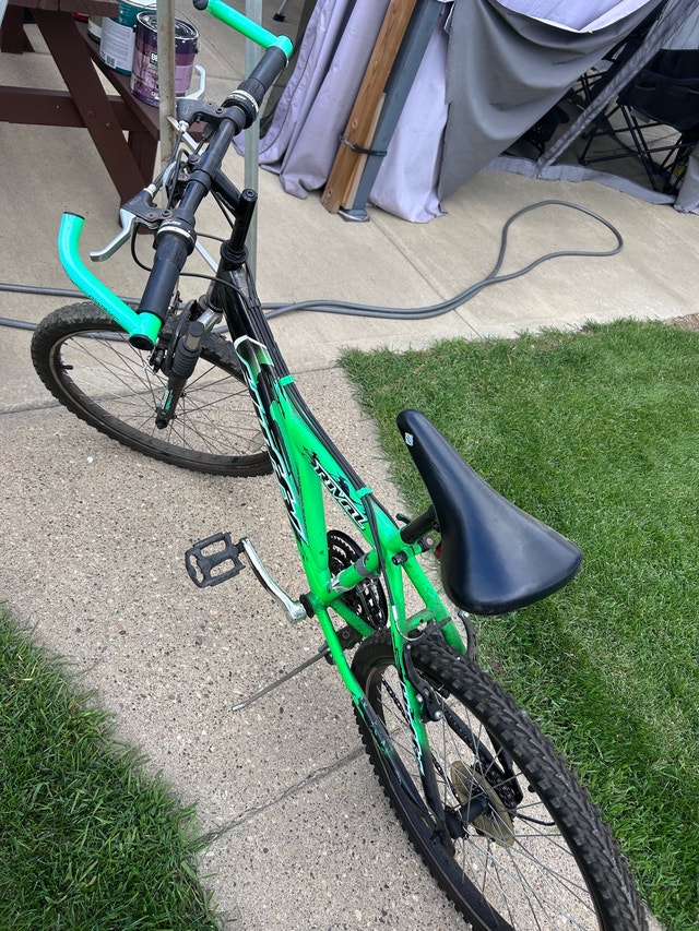 Huffy Rival Mountain Bike - photo 2