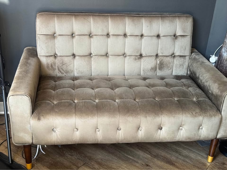Mini sofa/loveseat - photo 2