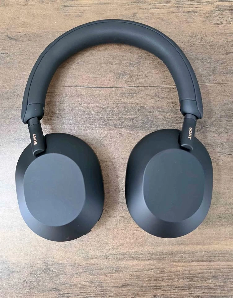 Sony WH-1000XM5 Wireless Noise Canceling Headphones