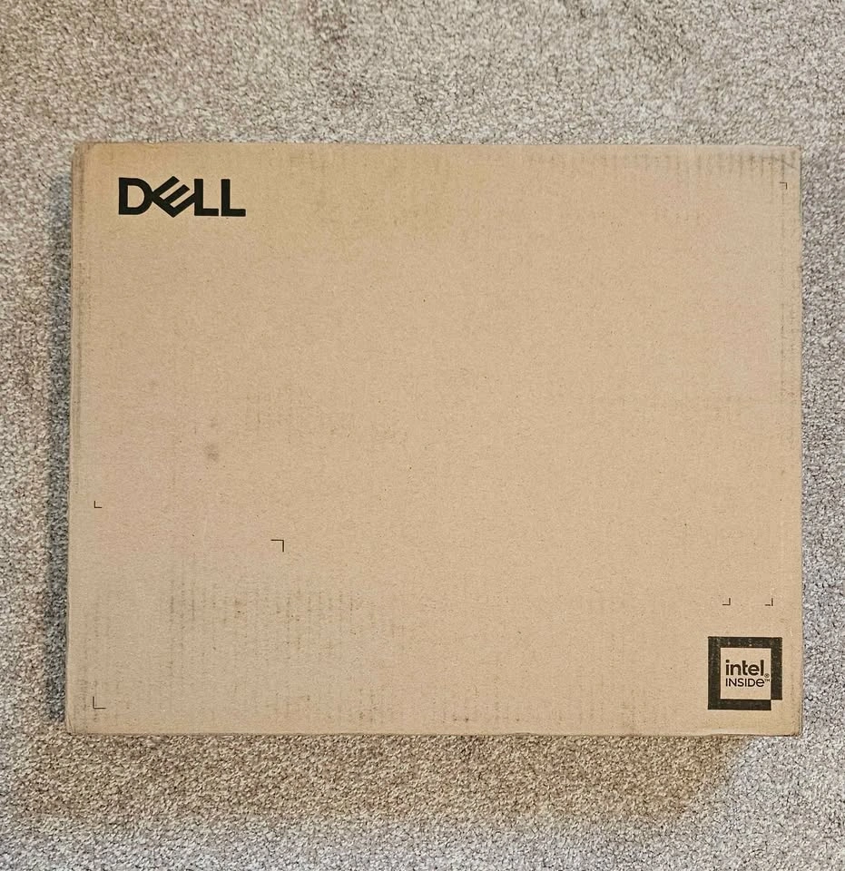BNIB Dell 15 Laptop DC15250 - photo 3