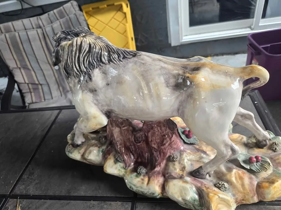 Bull Figurine image indicator(6)