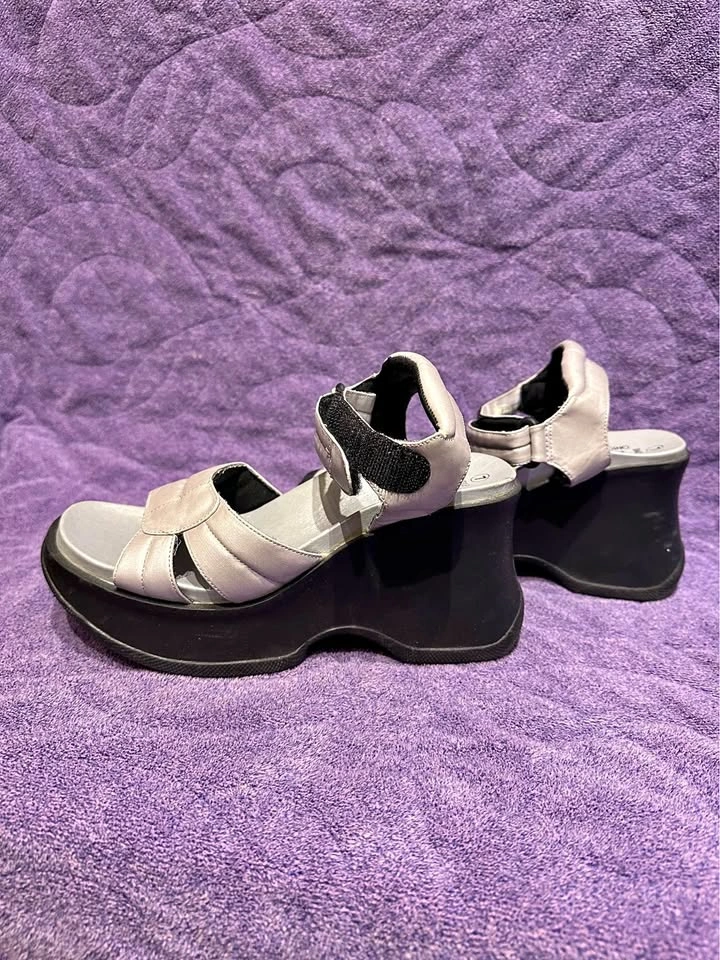 Y2K Platform Sandals