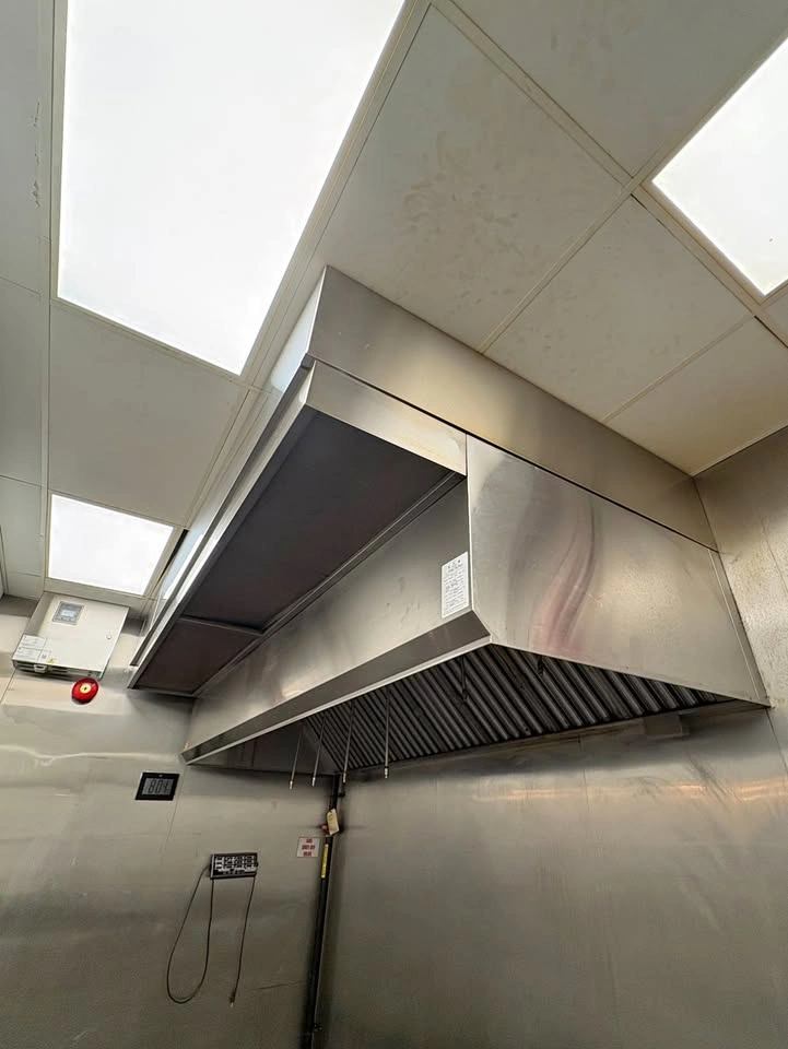 11' Complete Commercial Hood System + Makeup Air + Fire Suppress