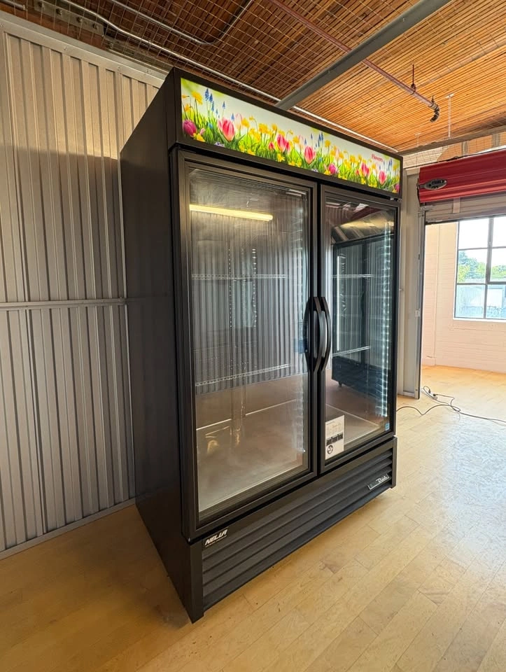 [Like New] Floral Display Cooler | Used for 1 Summer Only - photo 2