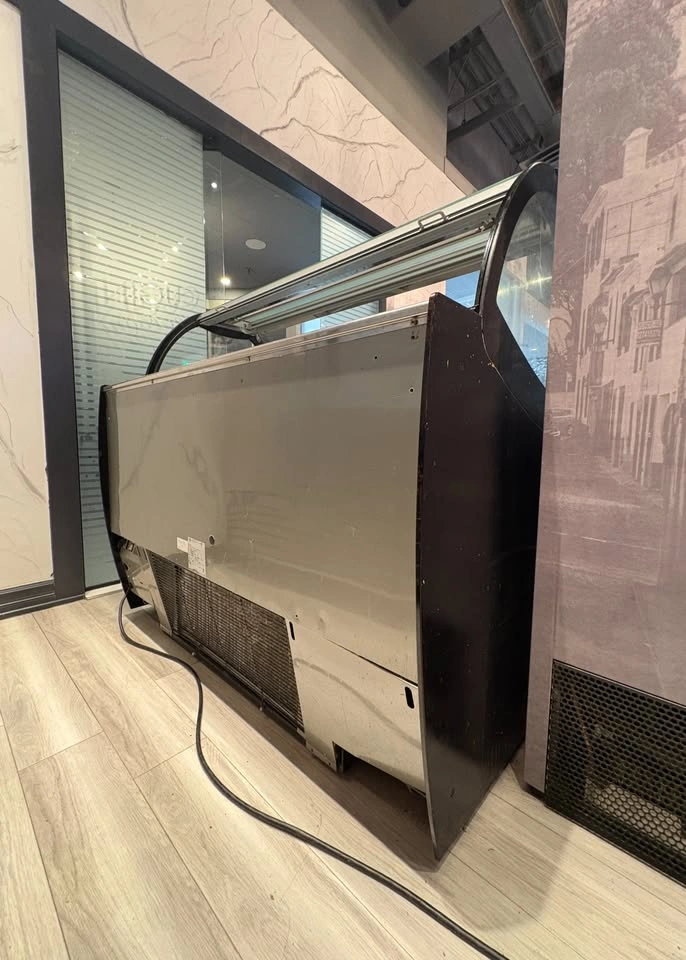 ISA Italian 16-Pan Gelato Display Case - photo 5