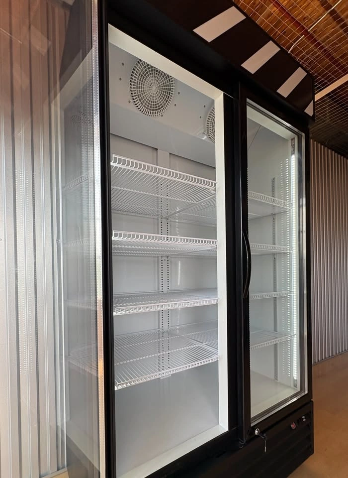 [Like New] 2-Door Display Cooler | 100% Working! - photo 4