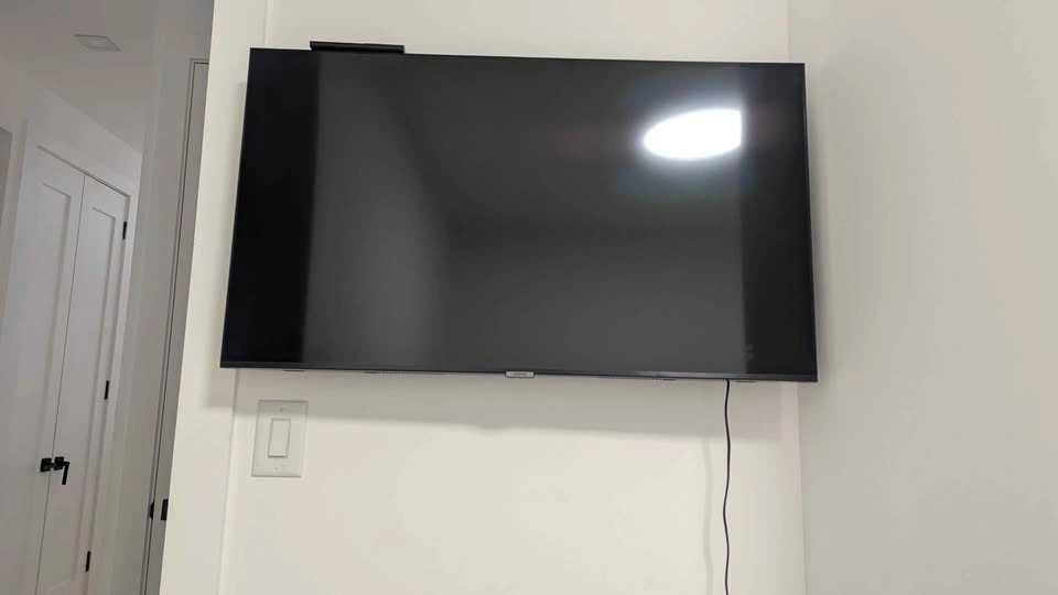 Samsung 43" - CU7000D Series - 4K UHD LED LCD TV - photo 3