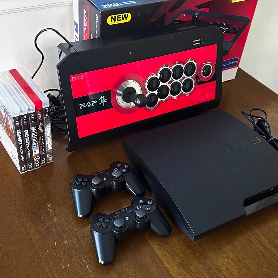 PS3 Slim Bundle, 2 Controllers, 5 Games & Hori Fightstick - photo 2