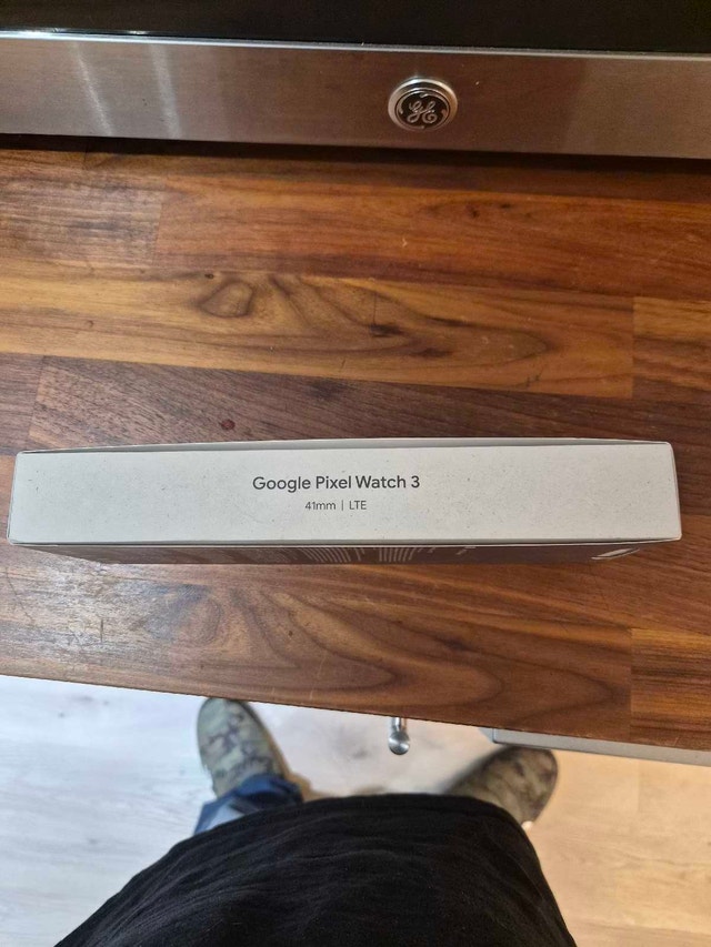 Google Pixel Watch 3 41mm LTE - photo 2