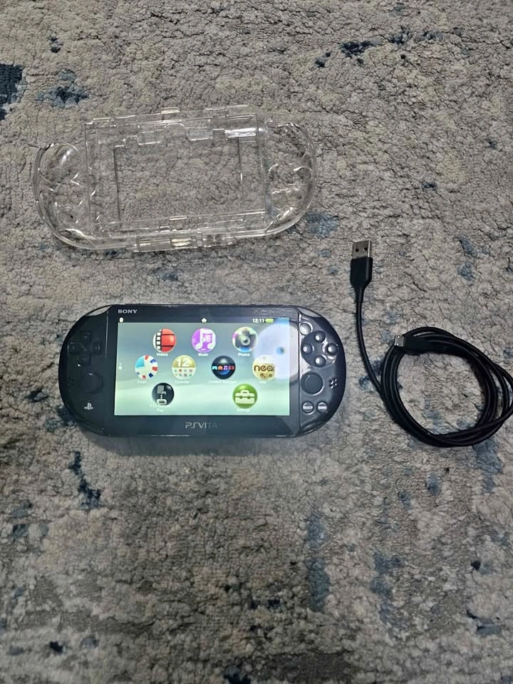 PS VITA SLIM FOR SALE $220