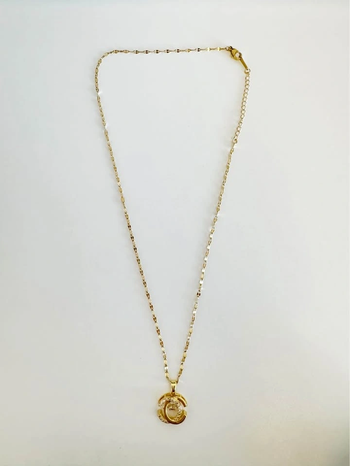 BRAND NEW CC Gold Coloured Necklace