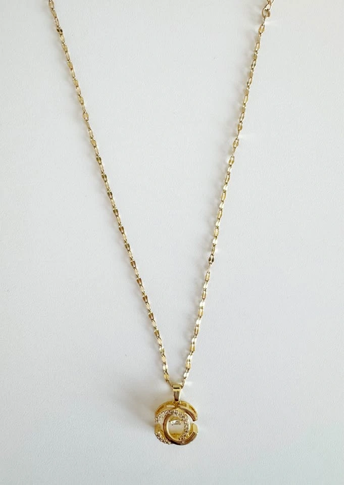 BRAND NEW CC Gold Coloured Necklace - photo 2