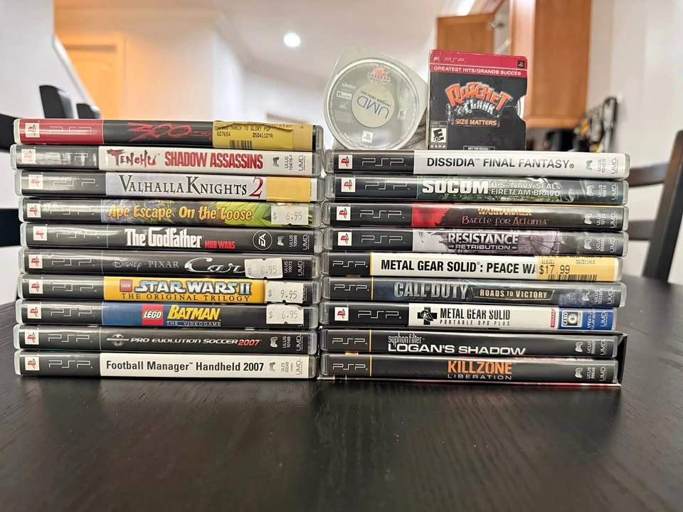 Sony PSP Video Game Lot of 21 games (Bundle only)
