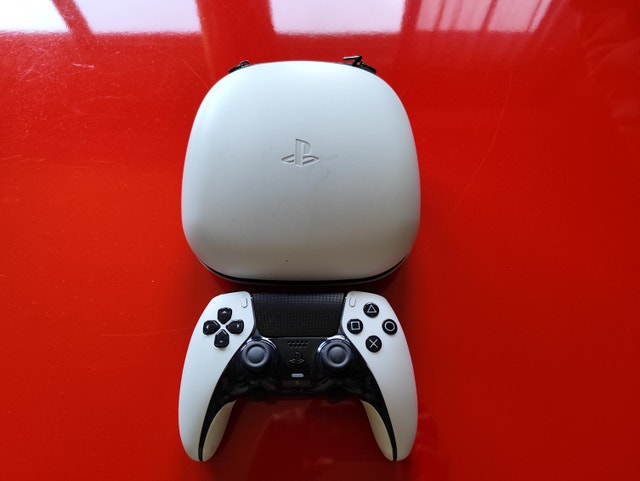 (Delivery) LNIB PlayStation Edge Wireless Controller