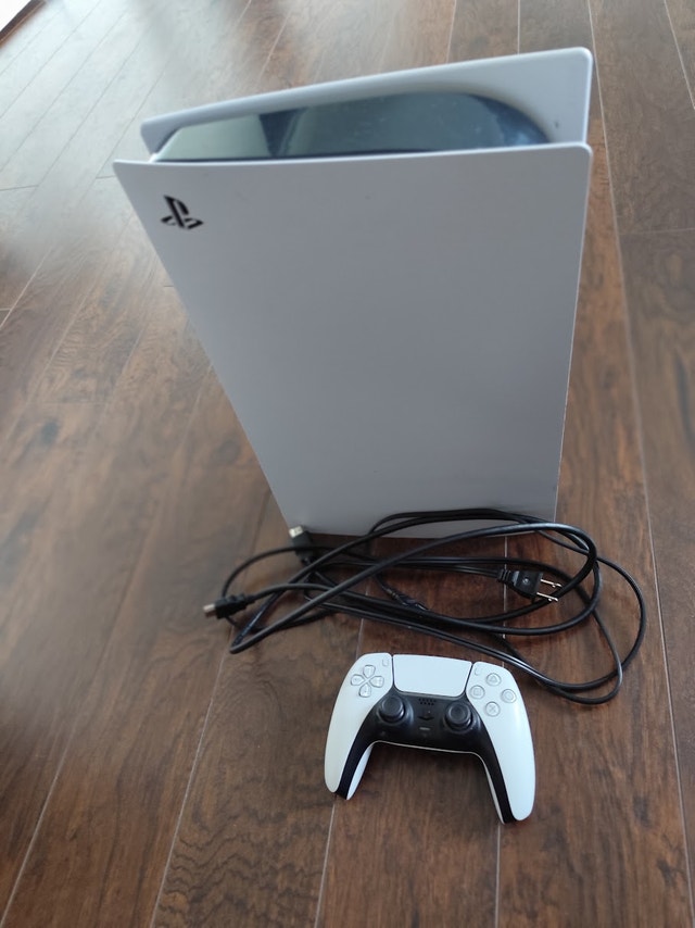 PlayStation 5 - photo 3