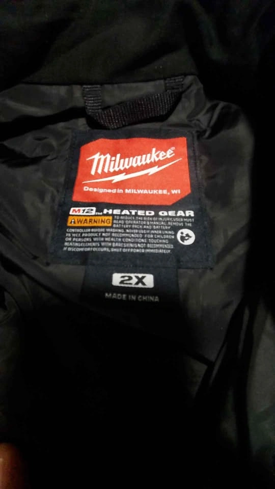 Milwaukee M12 AXIS Heated Vest - Brand New/Never Worn - photo 4