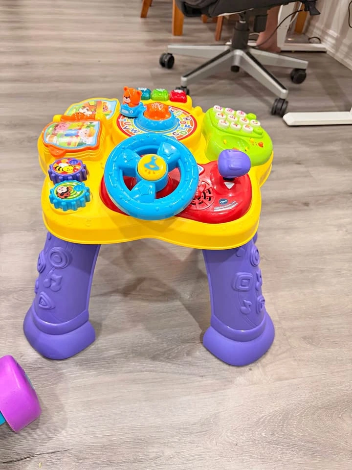 VTech Magic Star Learning Table
