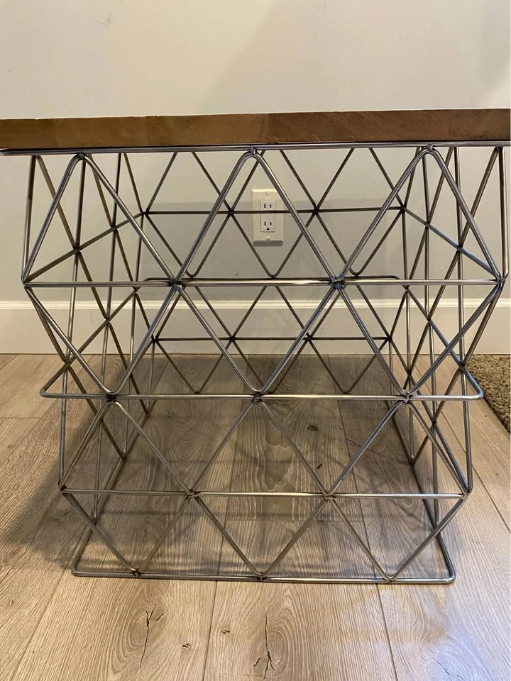 Wood and Geometric Design Metal Side Table - photo 4