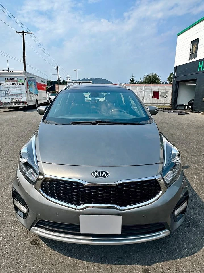 2017 Kia Rondo