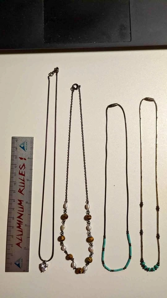 Assorted Necklace Lot of 4 - photo 3