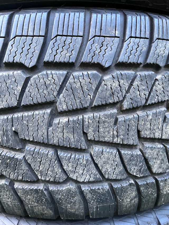 18” Winter Tires 245/45-18 Motomaster Cooper Winter Edge - photo 5