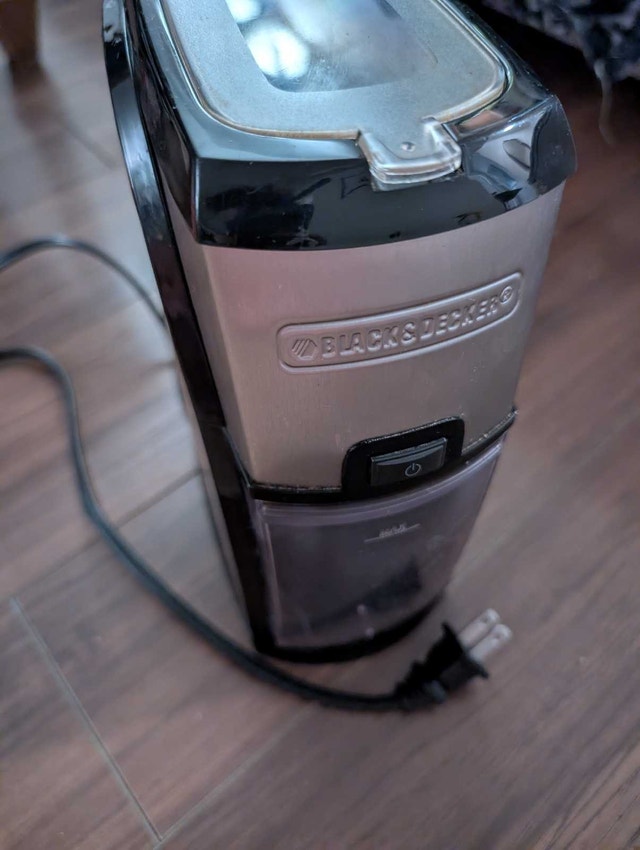Black & Decker Electric Coffee Grinder (Model CBM210)