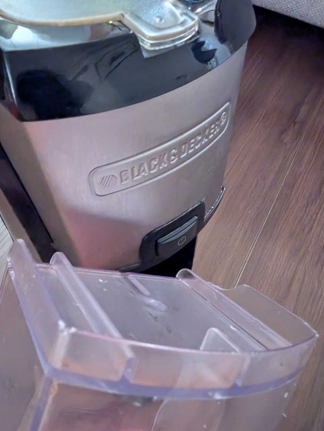 Black & Decker Electric Coffee Grinder (Model CBM210) - photo 5