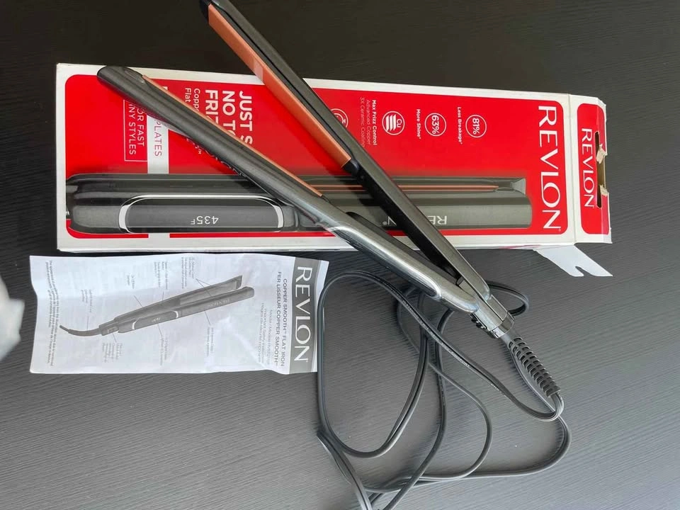 Revlon Copper Smooth Flat Iron - photo 4