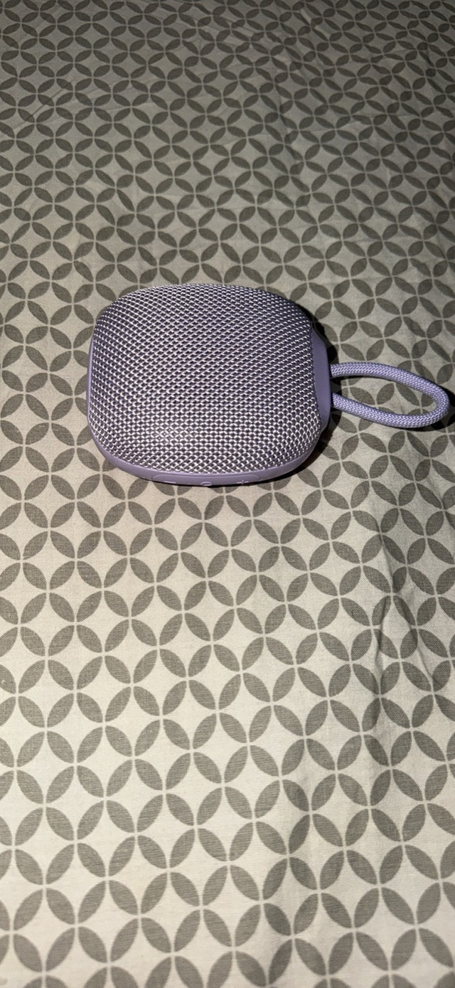 onn. Bluetooth Mini Rugged Speaker - photo 4