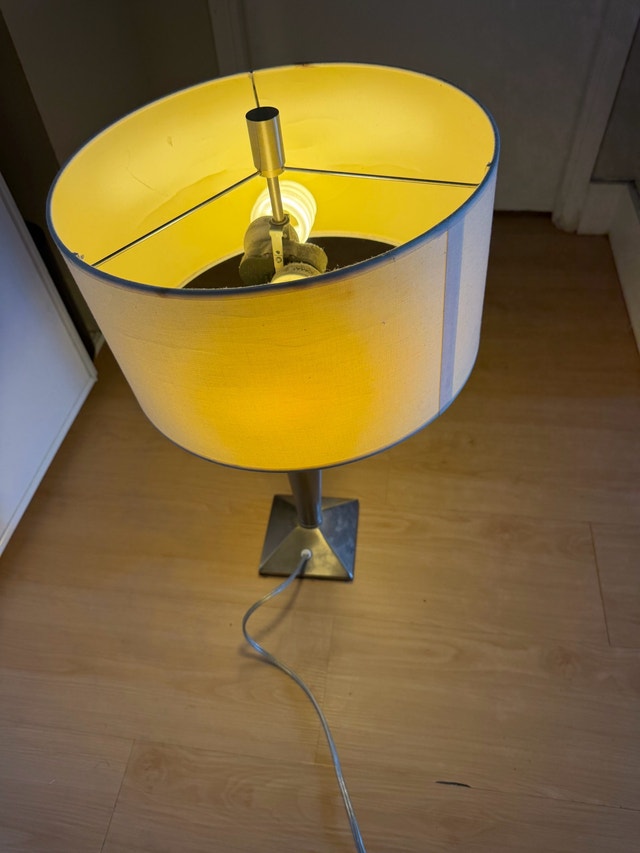 Modern Table Lamp