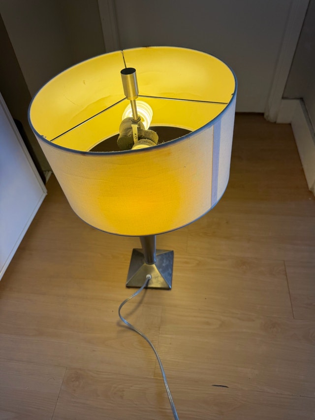 Modern Table Lamp - photo 2